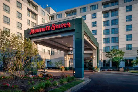 Chicago Marriott Suites Deerfield 4