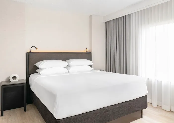 Hyatt Regency Deerfield 4