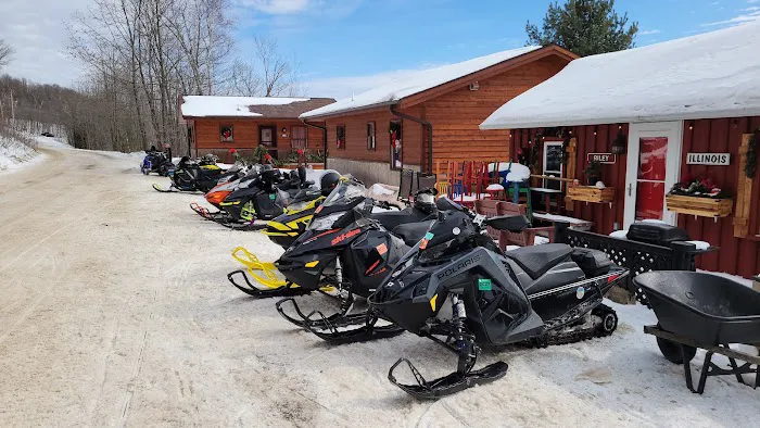 Johnnies Resort LLC 4
