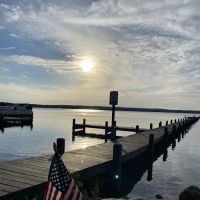 Charlie's Lake Metonga Resort ico