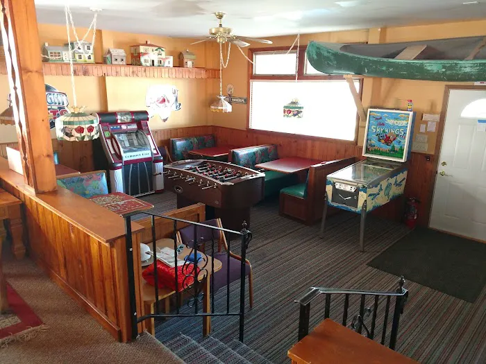 Thunderbird Village 4