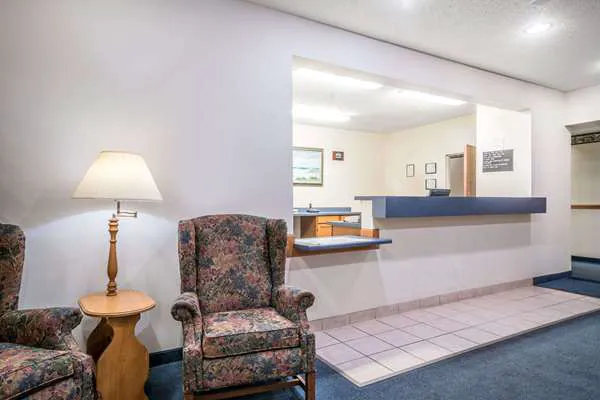 Super 8 by Wyndham Neillsville WI 4