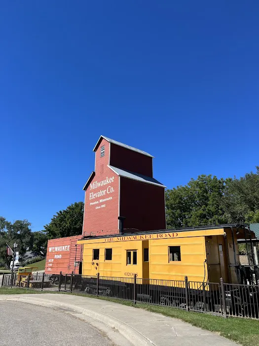 Trailhead Inn 4