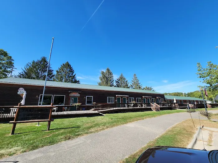 Trailhead Inn 4