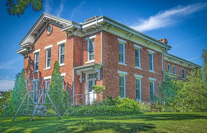 JailHouse Historic Inn 4