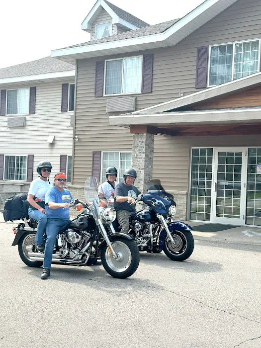 Country Trails Inn & Suites 4