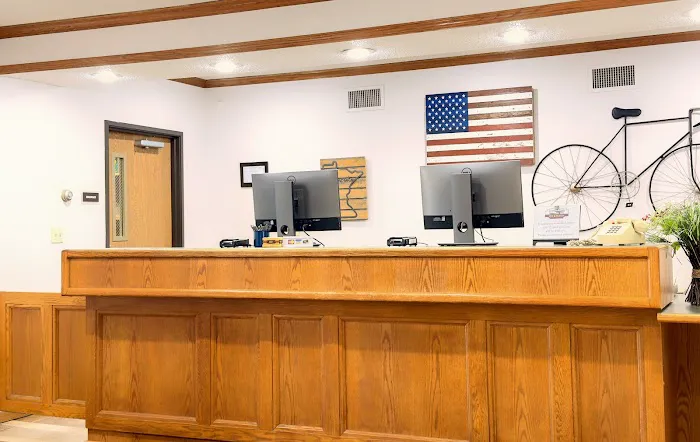 Country Trails Inn & Suites 4