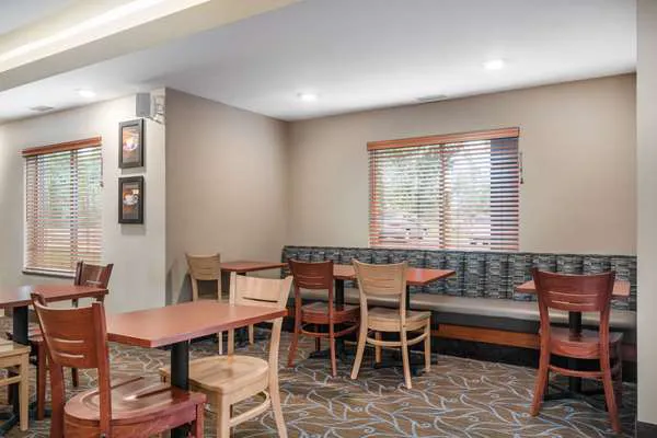AmericInn by Wyndham Winona 4