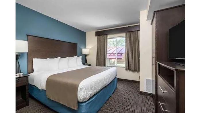 AmericInn by Wyndham Winona 4