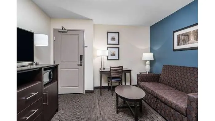 AmericInn by Wyndham Winona 4