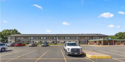 Days Inn by Wyndham Winona