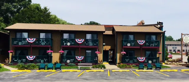 Inn On the River 4