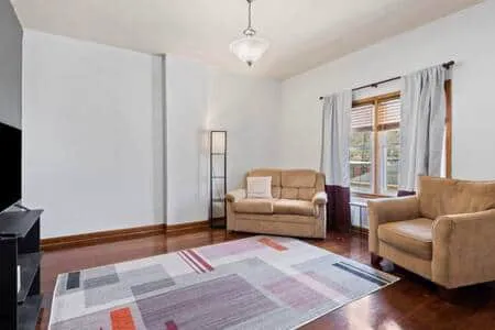 Cedar Street Suites 4