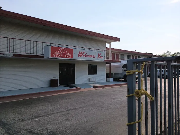 QC Stay Inn Moline 4