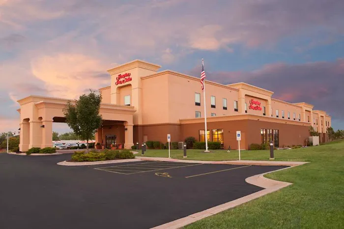 Hampton Inn & Suites Moline-Quad City Int'l Aprt 4
