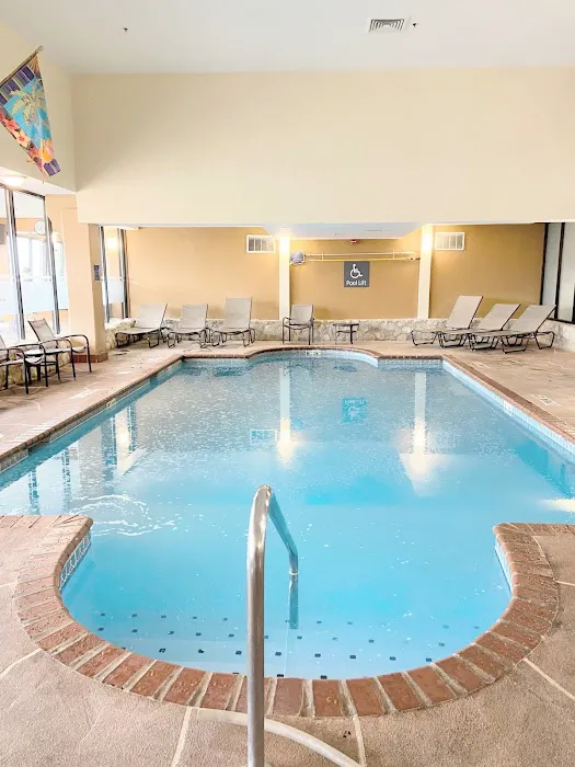 Embassy Suites by Hilton Chicago Schaumburg Woodfield 4