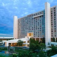 Renaissance Schaumburg Convention Center Hotel ico