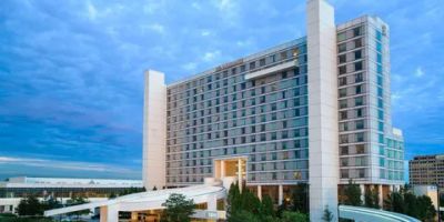 Renaissance Schaumburg Convention Center Hotel