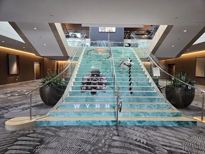 Renaissance Schaumburg Convention Center Hotel 4