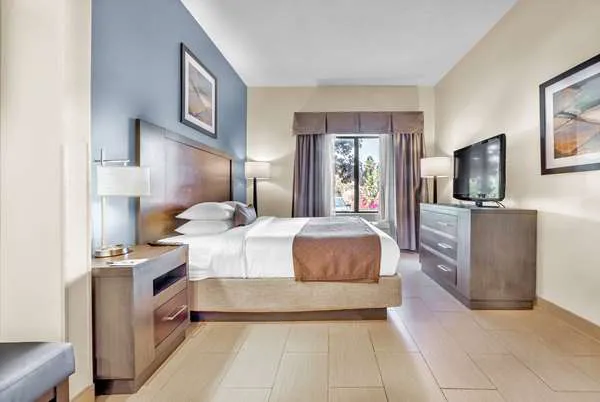 Wingate by Wyndham Chicago Schaumburg 4