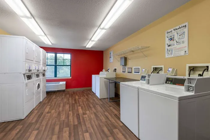 Extended Stay America - Chicago - Woodfield Mall 4