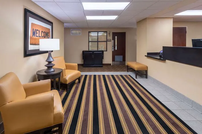 Extended Stay America - Chicago - Woodfield Mall 4