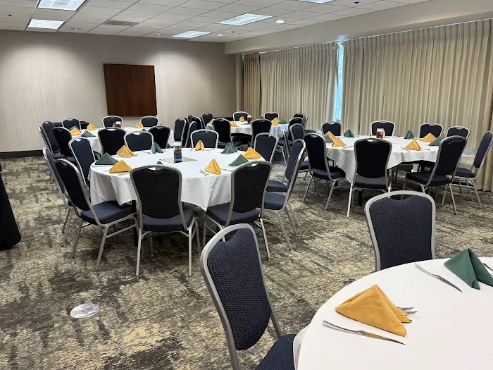 DoubleTree by Hilton Chicago Schaumburg 4