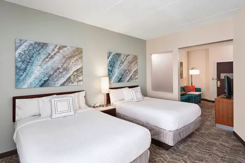SpringHill Suites Chicago Schaumburg/Woodfield Mall 4