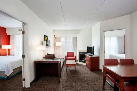 Residence Inn Chicago Schaumburg/Woodfield Mall 4