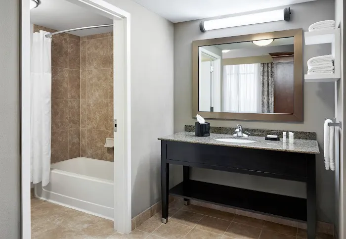 Hampton Inn & Suites Chicago/Mt. Prospect 4