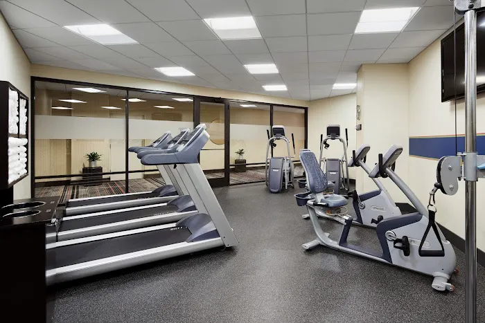 Hampton Inn & Suites Chicago/Mt. Prospect 4