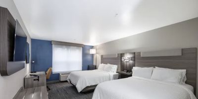 Holiday Inn Express & Suites Zion, an IHG Hotel