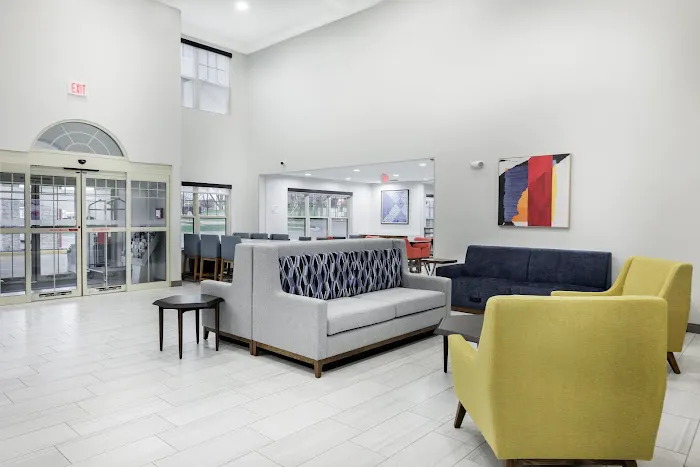 Holiday Inn Express & Suites Zion, an IHG Hotel 4