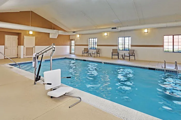 Staybridge Suites Chicago -- Glenview by IHG 4
