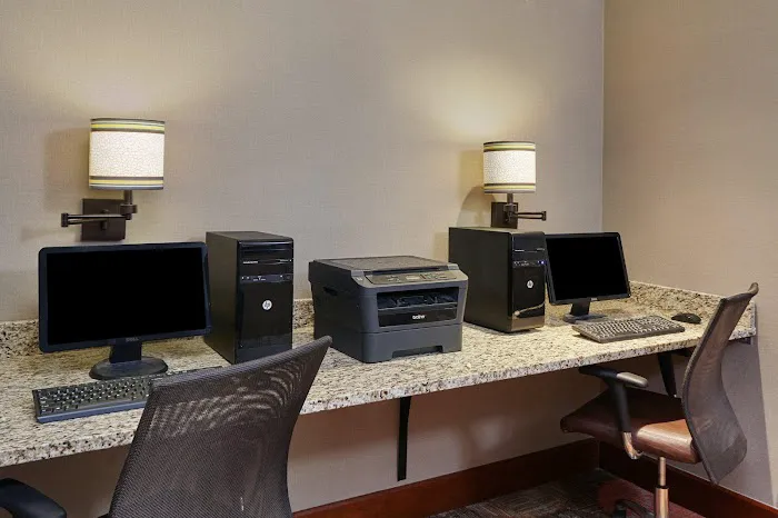 Staybridge Suites Chicago -- Glenview by IHG 4