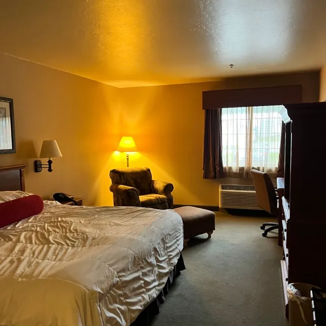 Crivitz Lodge 4