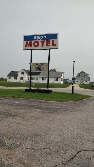 Exxon Quik Stop & Motel 4