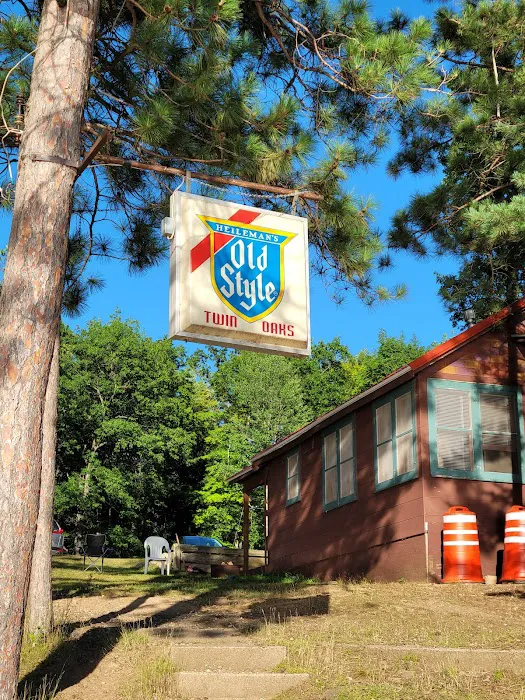 Twin Oaks Resort 4
