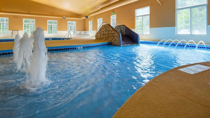 Crandon Inn & Suites Hotel near Rhinelander, WI 4