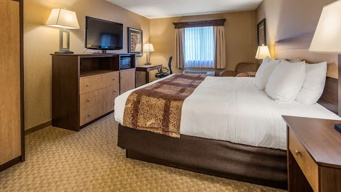 Crandon Inn & Suites Hotel near Rhinelander, WI 4