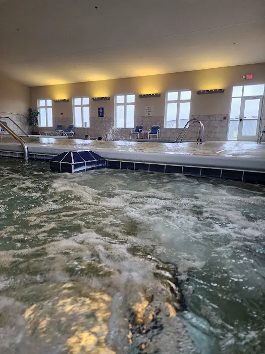 Holiday Inn Express & Suites Antigo by IHG 4