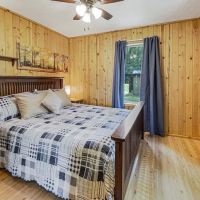 White Pines Cabin ico