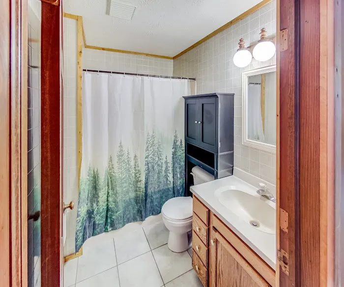 White Pines Cabin 4