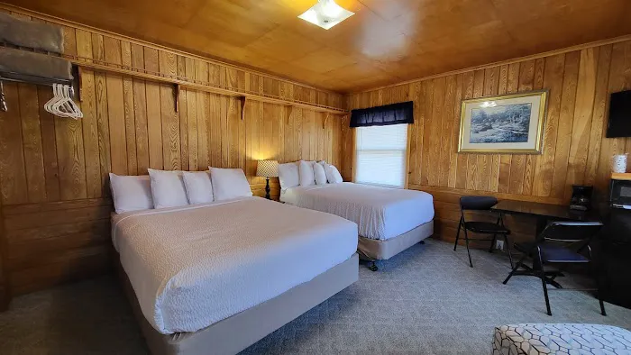 Northwoods Lodge 4