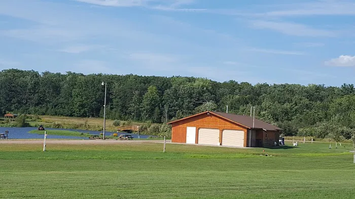 Sunset Pines Resort 4