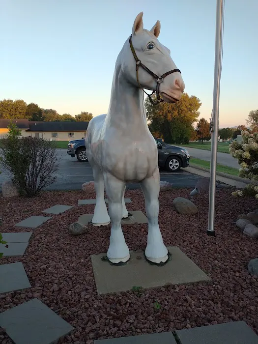 Draft Horse Inn and Suites 4