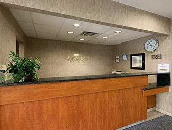 Baymont by Wyndham DeKalb 4
