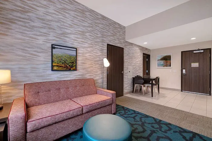 Home2 Suites by Hilton Dekalb 4