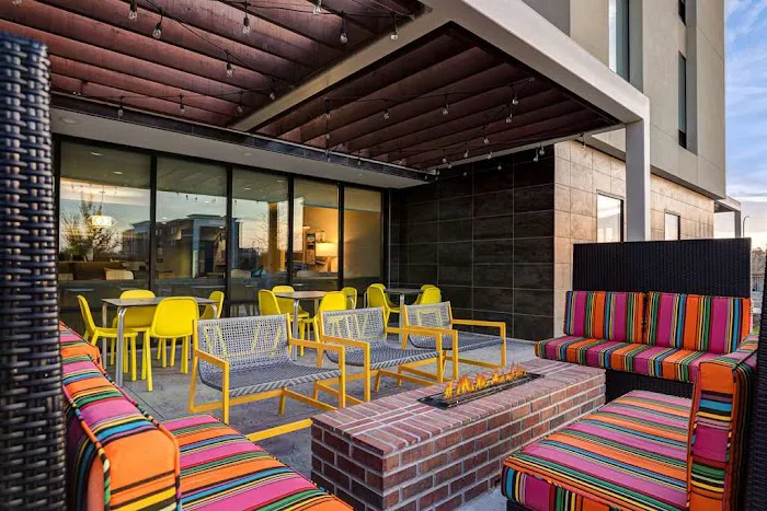 Home2 Suites by Hilton Dekalb 4