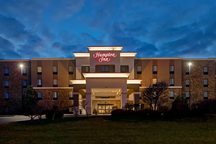Hampton Inn - DeKalb (Near the University) 4